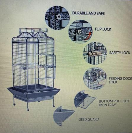 Image 4 of Large parrot cage with opening top