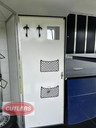 Image 25 of Cheval Liberte Touring Country XL Horse Trailer Tack Room BR