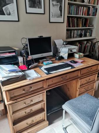 Image 2 of Partner's desk - with crack