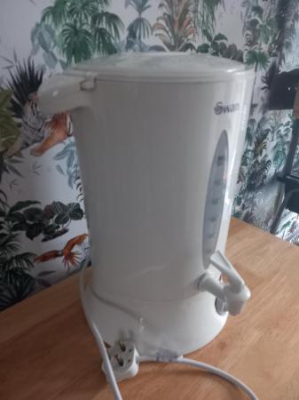 Image 2 of Hot water urn white in good condition