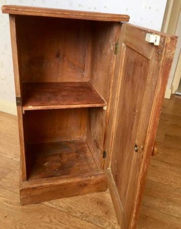 Image 2 of Vintage wooden bedside cabinet