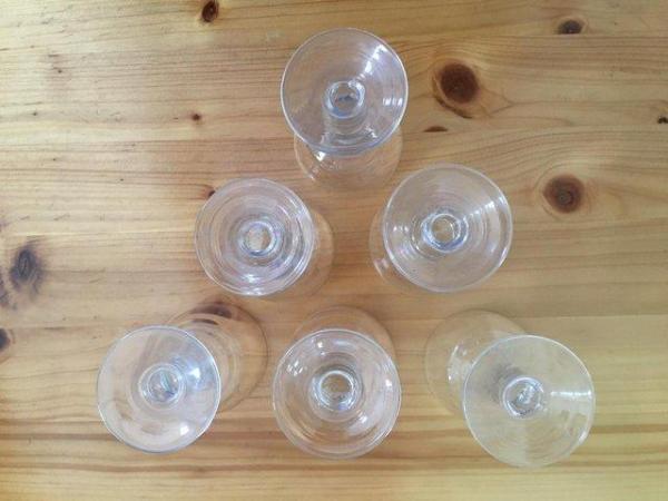 Image 3 of 6 vintage small stemmed glasses with 'stepped' bowl.