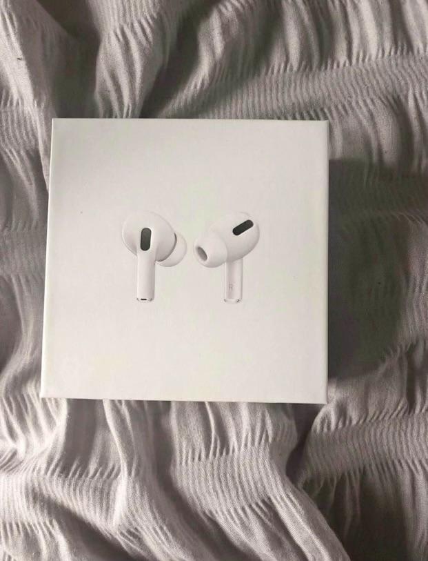 Preview of the first image of AirPods Pro 2nd gen (SEND YOUR BEST OFFERS).