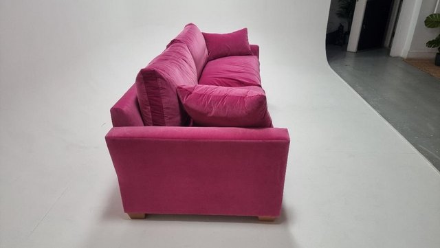 Image 10 of Stunning new & unused Sofa Workshop 'Wallis' 4 seater sofa