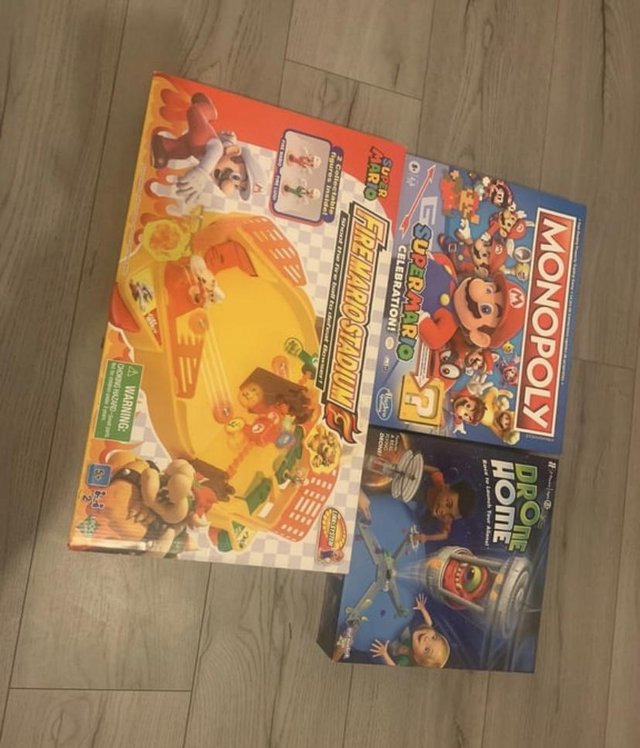 Preview of the first image of 3 games unopened never played.