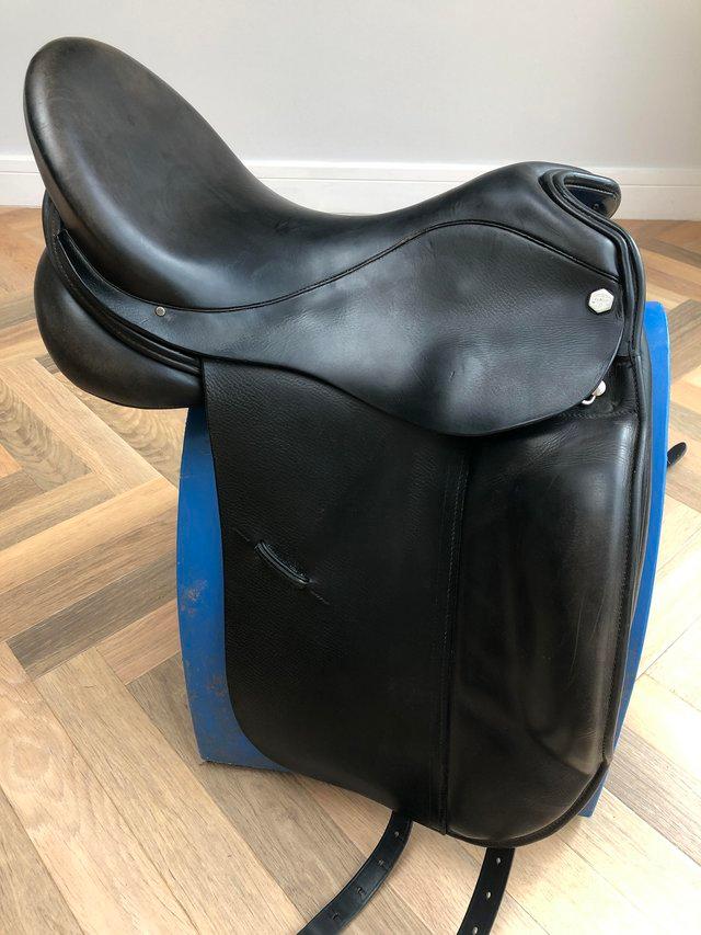 Preview of the first image of Albion platinum 17 inch black dressage saddle.