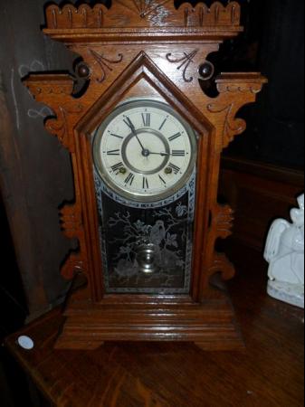 Image 1 of Mantle clock for sale, in working order