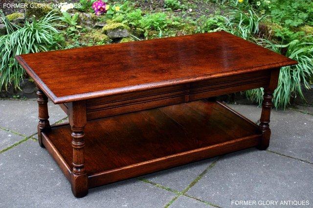 Image 3 of A TITCHMARSH AND GOODWIN STYLE OAK TWO DRAWER COFFEE TABLE