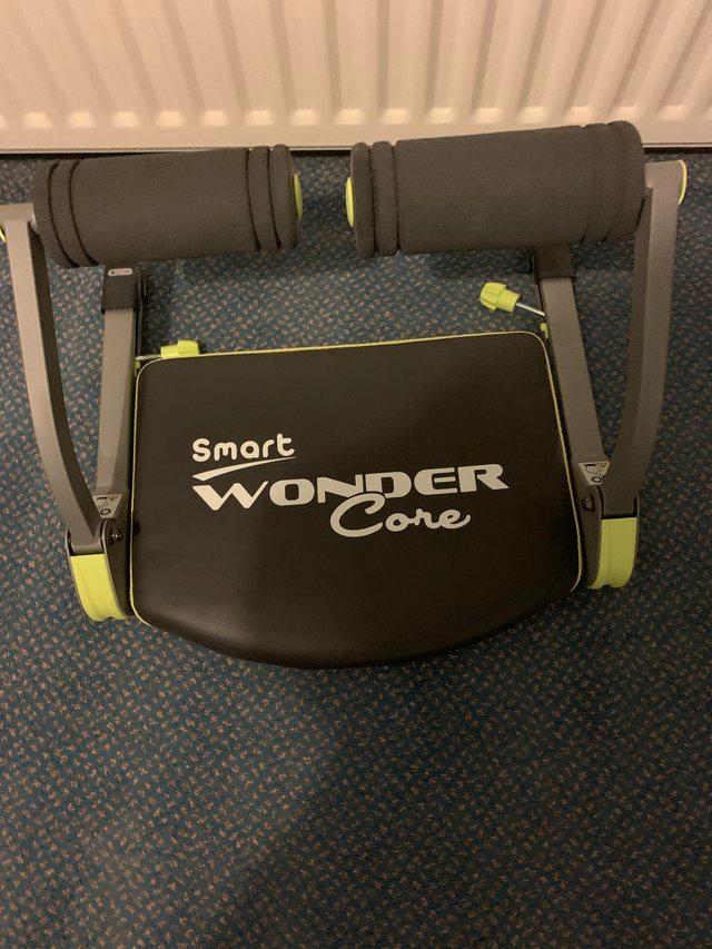 Preview of the first image of Smart wonder core exercise machine.