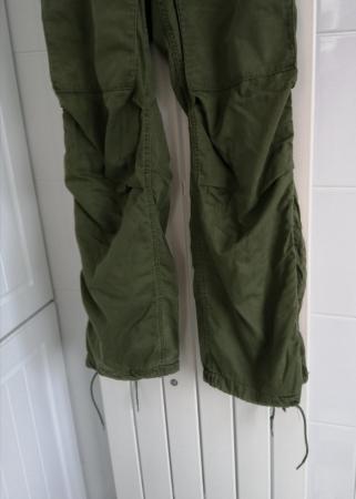 Image 4 of Ex-Forces Green Cargo Trousers.  Waist 30" to 36".