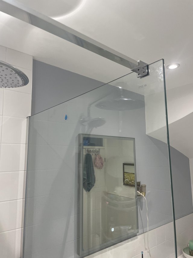 Preview of the first image of Modular Chrome shower screen.