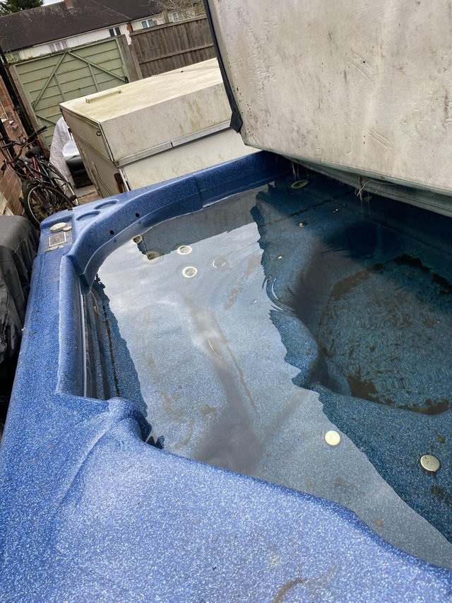 Preview of the first image of Cheap Jacuzzi for sale see description.