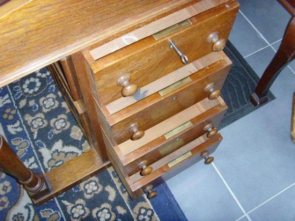Image 1 of Antique solid Oak Victorian Davenport desk