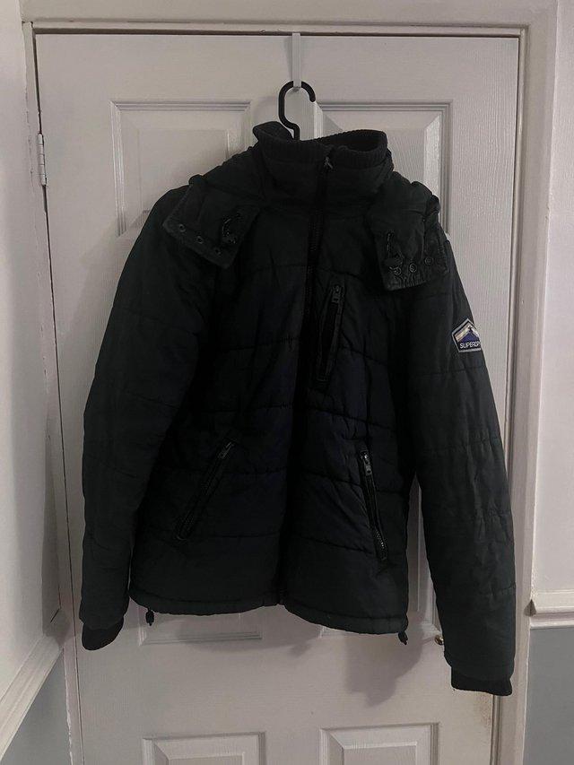 Preview of the first image of Mens Quilted Superdry everest ountain puffer jacket in large.