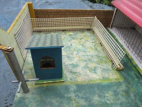 Image 3 of Hand built large toy Zoo Land....