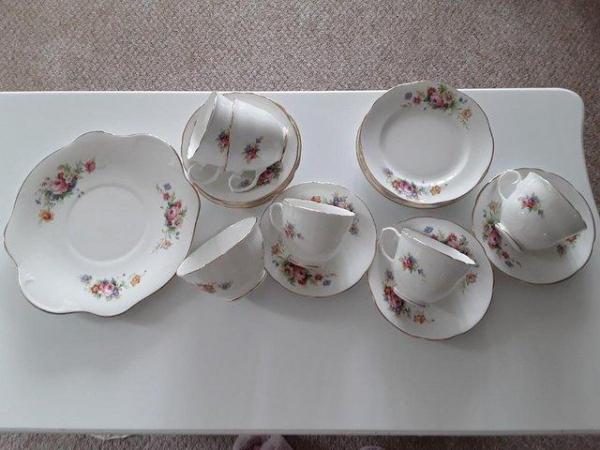 Image 2 of Alebury bone China tea set made in England 30s