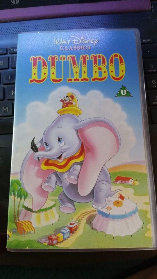 Preview of the first image of Walt Disney Dumbo VHS Video.