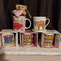 Preview of the first image of New never been used 5 mugs.