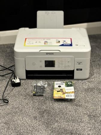 Image 3 of Epsom xp4205 printer with ink