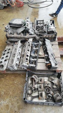 Image 3 of Spare parts for Engine Mercedes 500 SEL