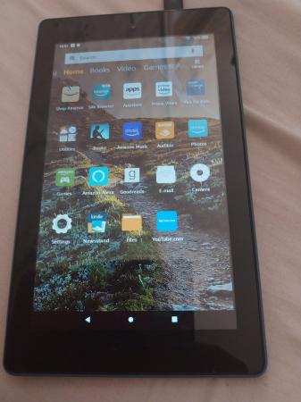 Image 2 of Amazon fire tablet 7 ( blue ) excellent condition