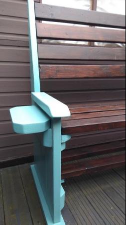 Image 3 of LARGE EASY SIT GARDEN BENCH . finished in rosewood and teal