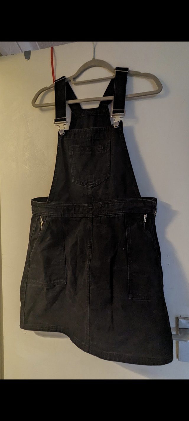 Preview of the first image of H&m Dungaree dress excellent condition size 12.
