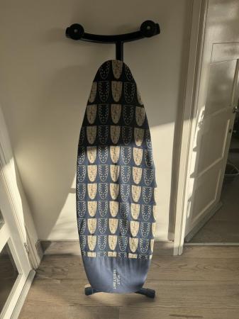 Image 2 of Addis 135cm x 46 cm Deluxe Ironing Board
