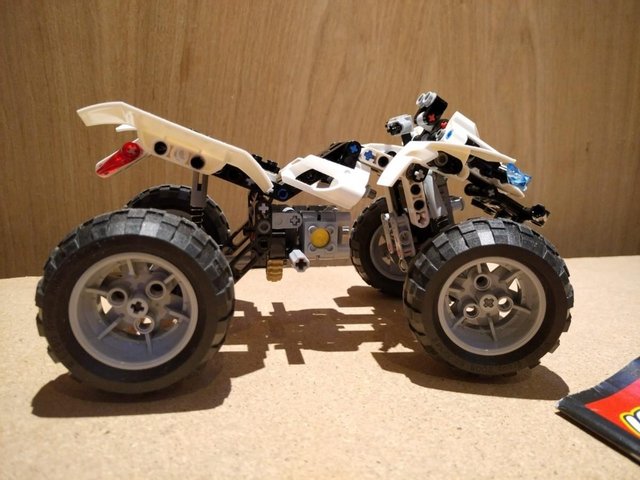 Preview of the first image of Lego Technic Quad bike 8262.