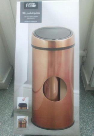 Image 1 of 30 ltre copper kitchen/bathroom bin £25