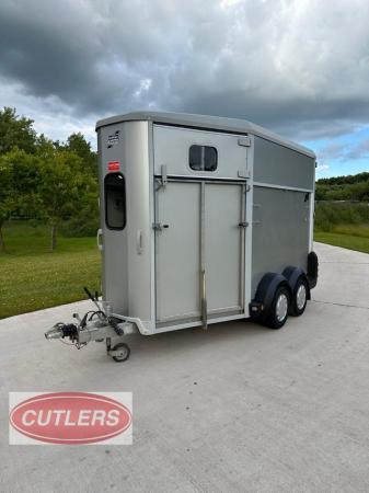 Image 1 of Ifor Williams HB511 Horse Trailer MK2 Silver 2016 PX Welcome