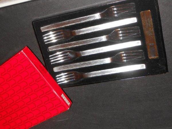 Image 3 of Viners Stainless Steel 6-piece “Sable” Table Forks (boxed)