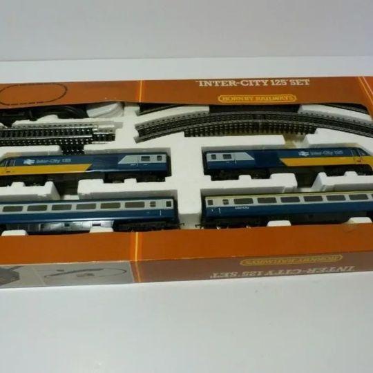 Preview of the first image of Hornby R.541 OO Gauge Inter City 125 Model Railway Set.