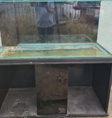 Image 2 of Large fish tank with stand