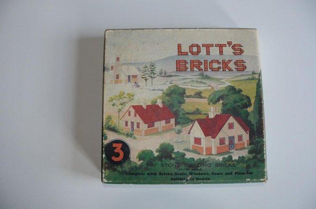 Image 1 of Rare Vintage Lotts Toy Stone Building Bricks. Original Box