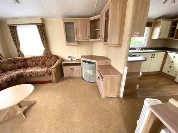 Image 4 of 2008 Willerby Leven on Riverside Park Oxfordshire