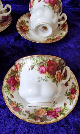 Image 1 of Set of 6/Old Country Roses/Royal Albert/Bone China/Teacups