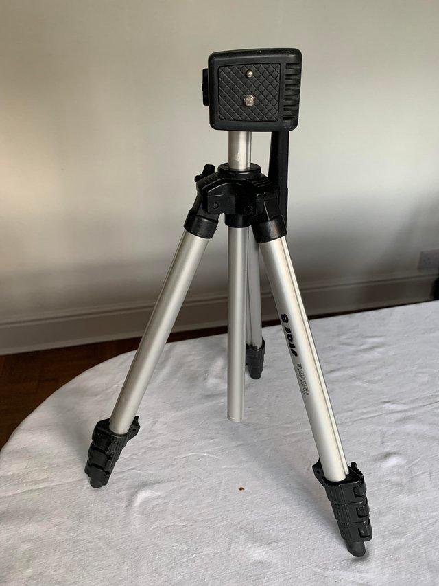 Preview of the first image of Hama Star 8 compact  travel camera tripod.