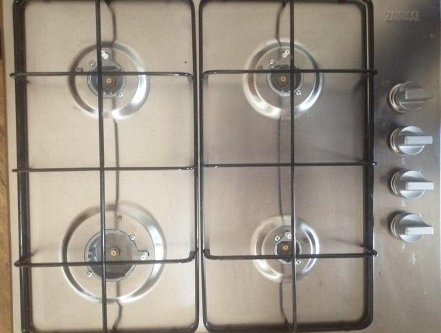 Preview of the first image of Zanussi 4 gas hob burner for sale.
