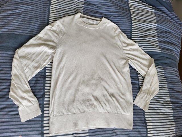 Preview of the first image of Calvin Klein Crew Neck Jumper White Mens Size L.