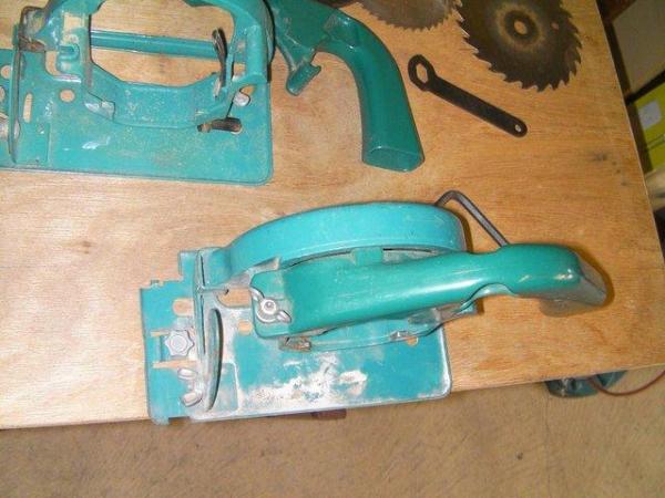 Image 2 of Black and Decker D984 Circular Saw Attachment