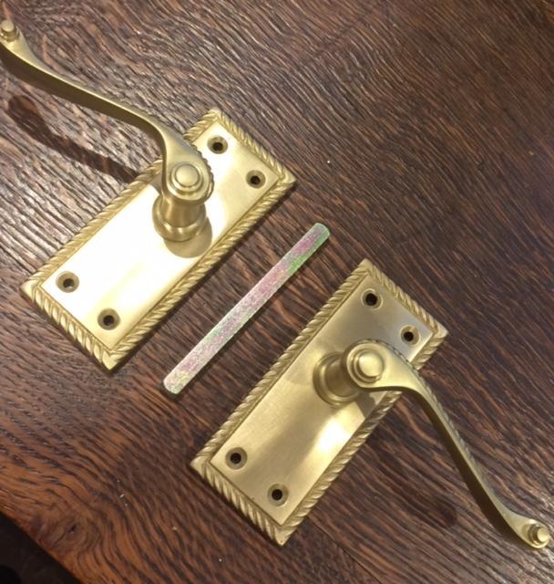 Preview of the first image of 4 pairs of Frelan Jedo Georgian Door Handles on Backplate.