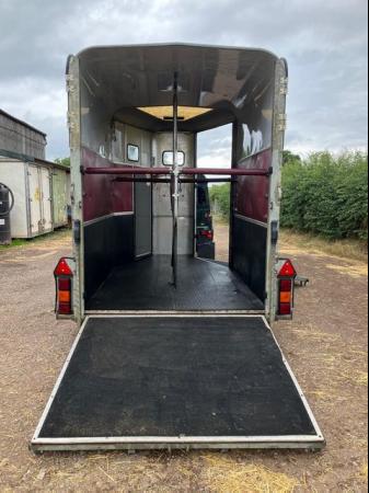 Image 2 of Ifor Williams 510 horse trailer