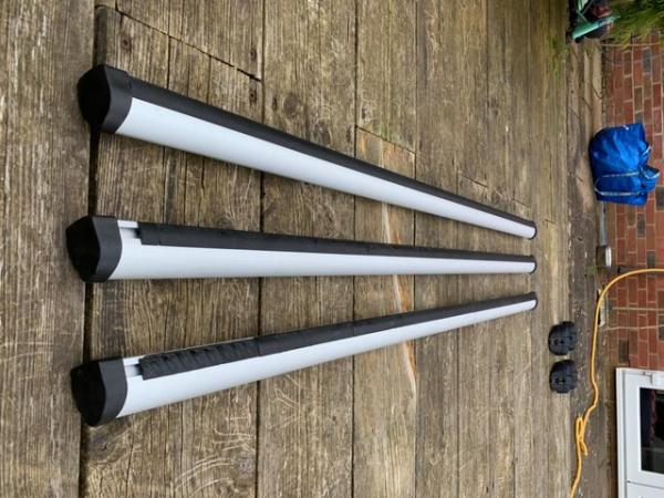 Image 2 of Thule pro roof bars and mounting kit