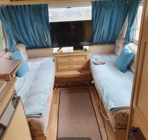 Image 2 of Abbey County Stafford 5 berth 1997 good condition