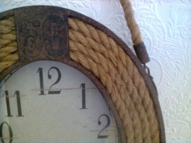 Preview of the first image of Wall Clock in Rope Design Excellent.