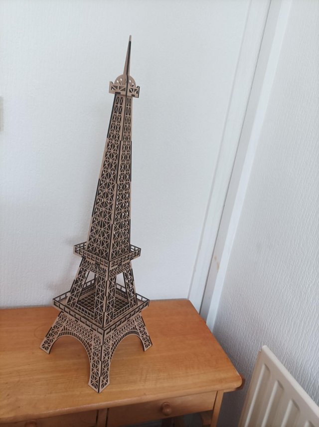 Preview of the first image of LARGE 4MM MDF EIFFEL TOWER.