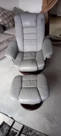 Image 1 of TV Swivel Chair with Foot Stool