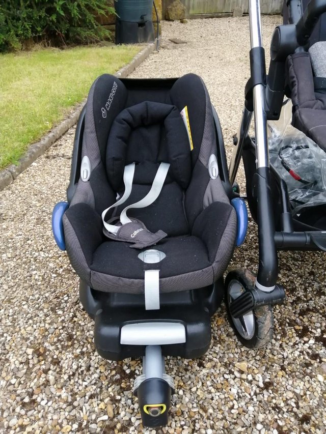 Preview of the first image of SilverCross Pram set with car seat.
