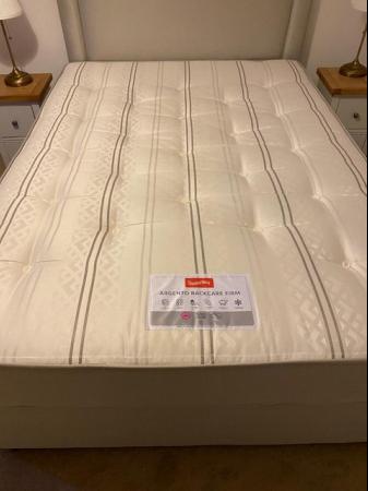 Image 2 of Slumberland mattress and Slumberland Divan Bed Set